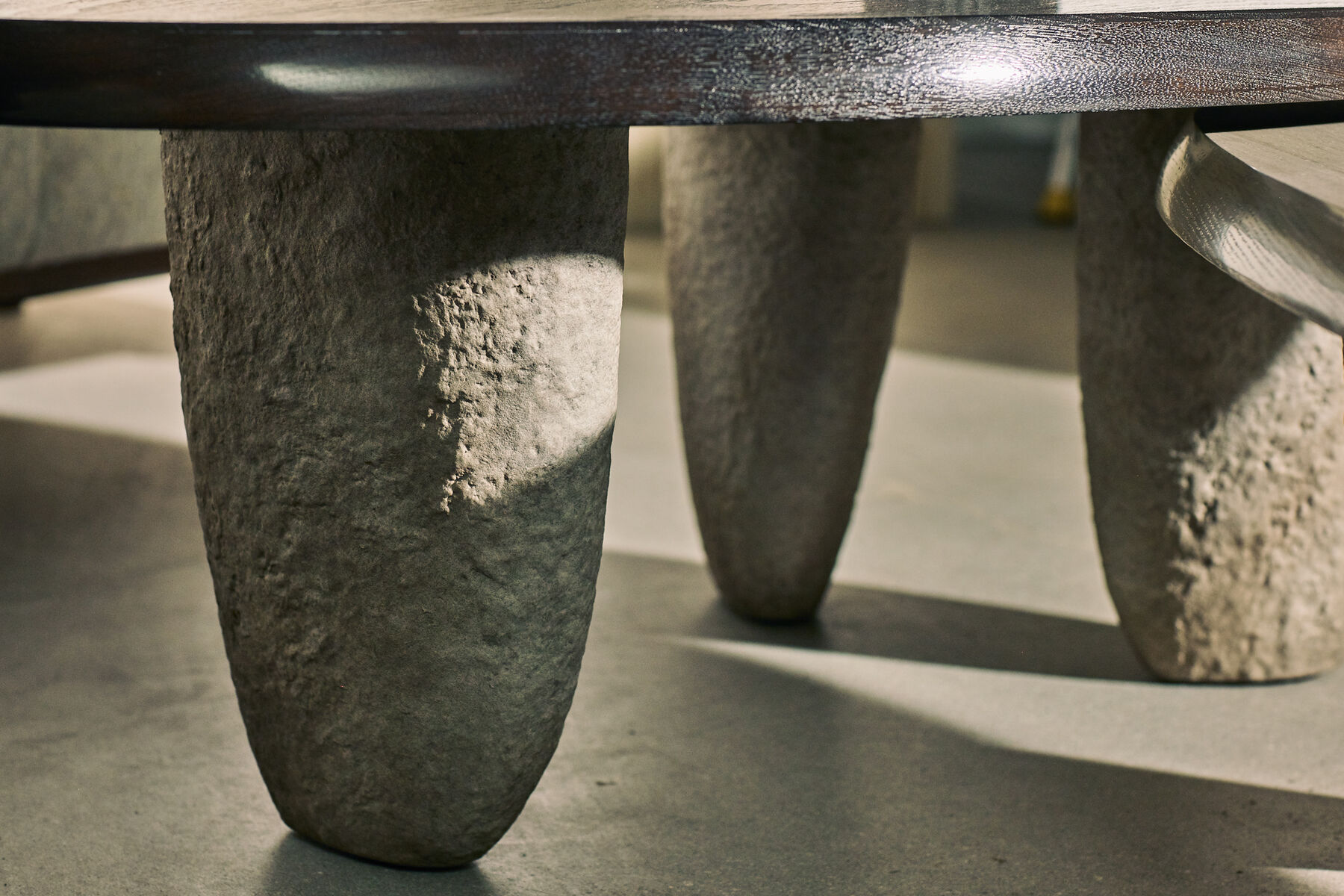 Nanking Desk | Gregorius Pineo